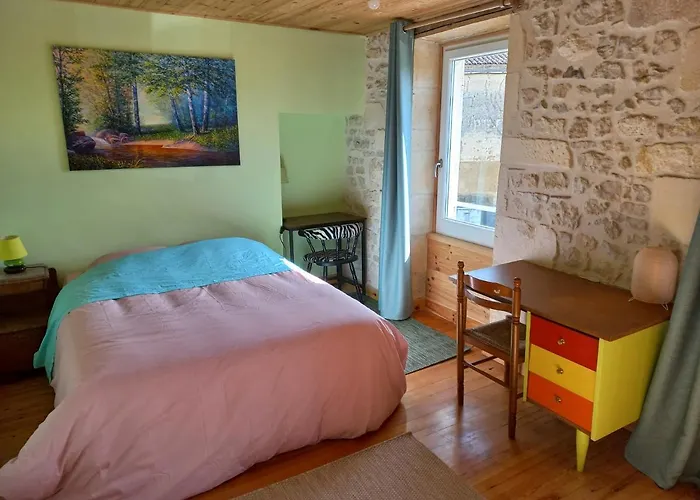 Le Moulin D'errol Villa Saint-Jean-dʼAngély