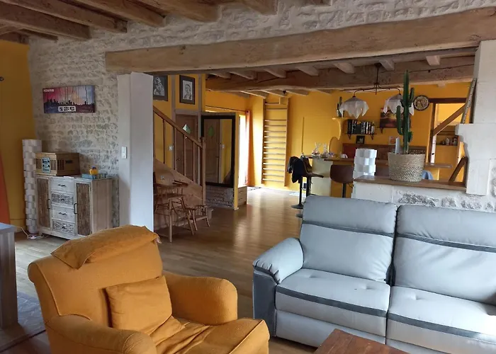 Le Moulin D'errol Saint-Jean-dʼAngély